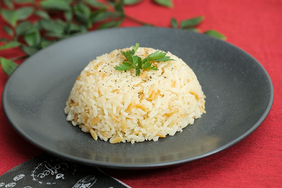 şehriyeli pirinç pilavı